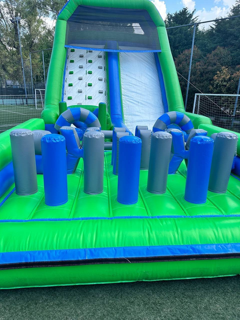 photo_4952037223331638449_y